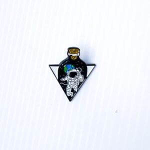 Pin Astronaut Bottle