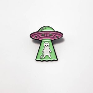 Pin Ovni cat 1