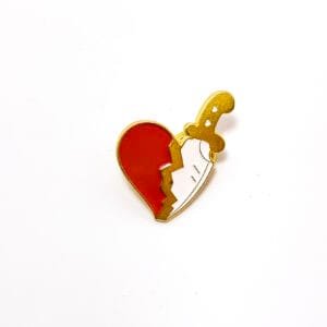 Pin Corazon partido