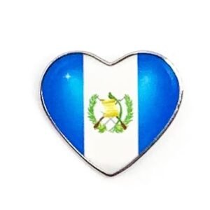 Pin Corazón Bandera de Guatemala