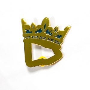 Pin New Era | Corona Dorada