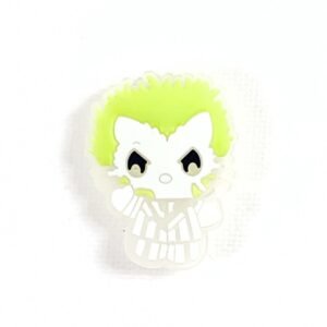 Pin tipo Crocs Glowing Sanrio | Hello Kitty Beetlejuice