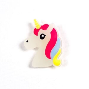 Pin tipo Crocs Glowing Unicornio 2