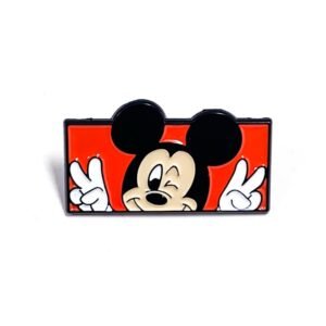 Pin Mickey Mouse 3