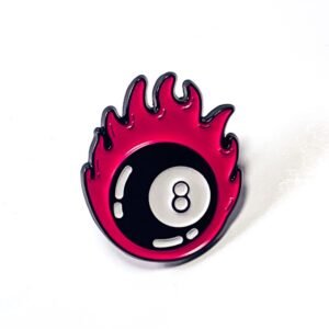 Pin Bola 8 en Llamas
